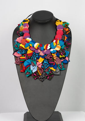 African print button flower necklace