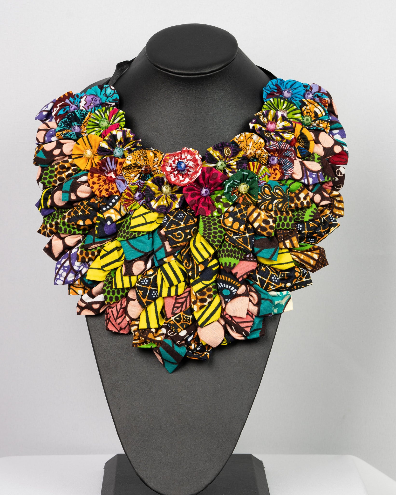 African print flower necklace